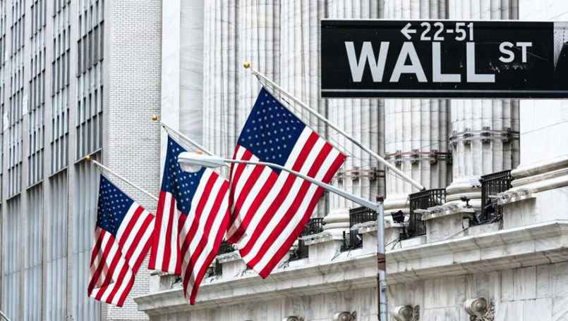 NYSE tọa lạc tại số 11 Phố Wall, Hoa Kỳ